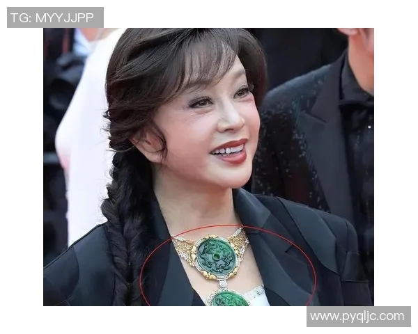 足球球星妻子的珠宝收藏揭秘:奢华与品味并存的闪耀背后